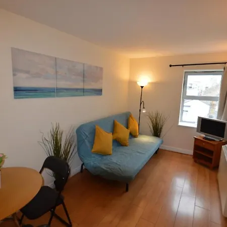 2 Bedroom In Ireland's Trendiest Neighbourhood Vakantiehuis Dublin