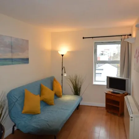 2 Bedroom In Ireland's Trendiest Neighbourhood Vakantiehuis